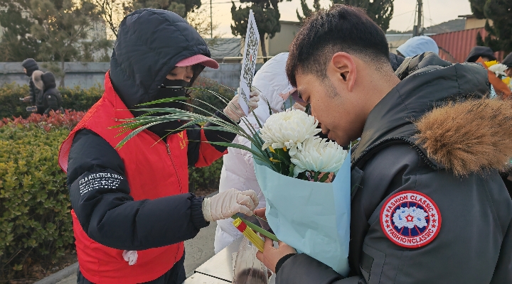 1771903223420051.jpg 志愿服务照片3.jpg